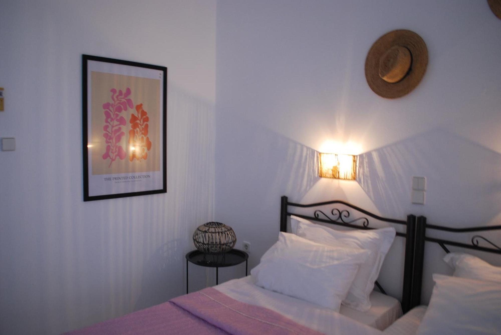 Sunset Rooms Agia Marina  외부 사진